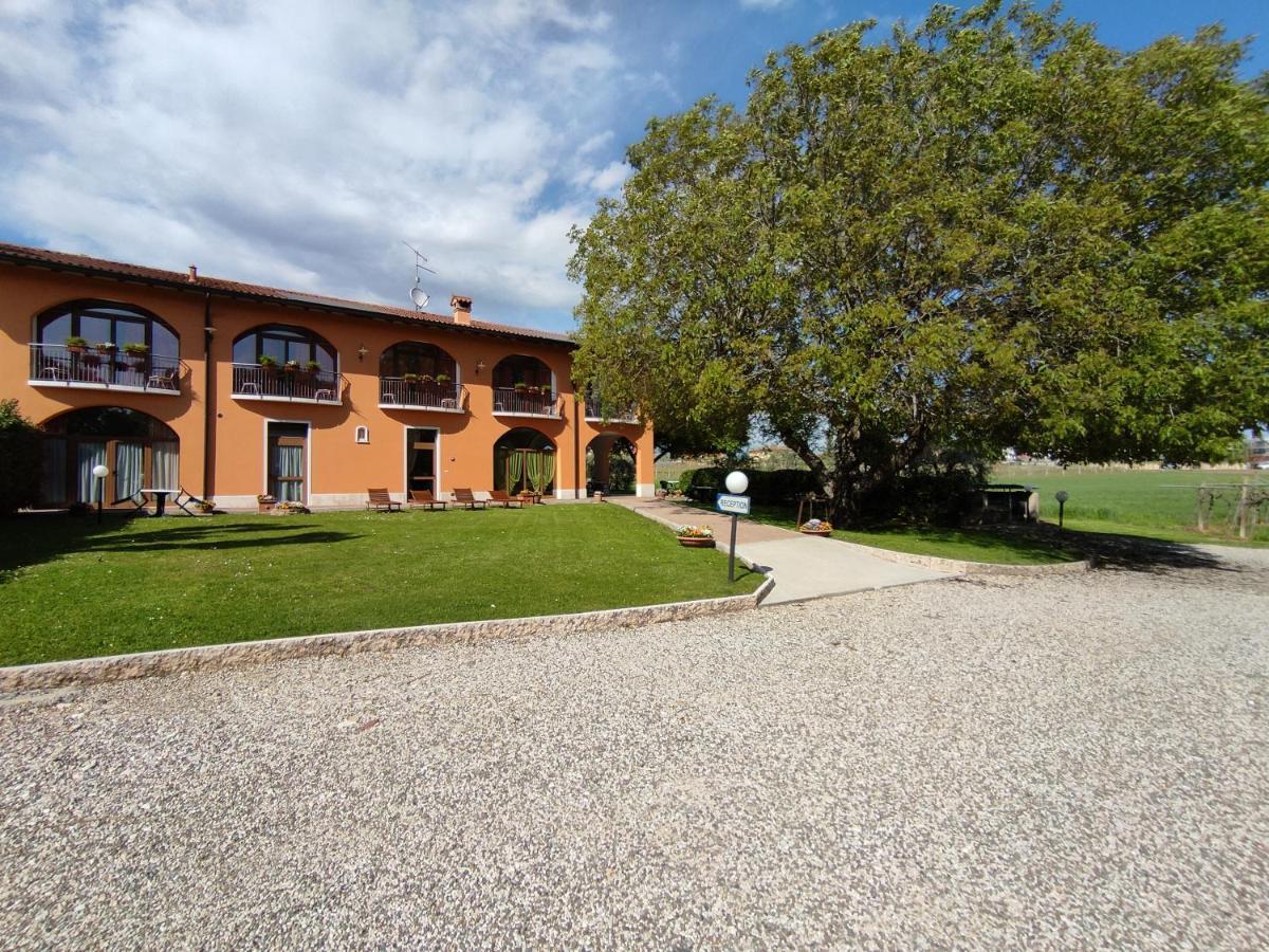 Agriturismo La Vigna Кола Экстерьер фото